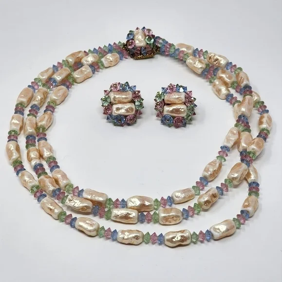 VINTAGE VENDOME NECKLACE AND EARRINGS - Picture 5 of 5